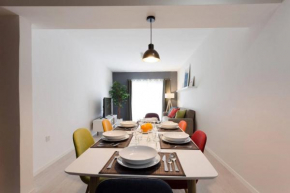 Modern Ensuite Rooms in Shared Apartment Near Balluta Bay Sliema Gzira